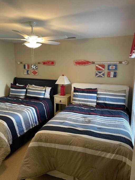 In The Heart Of Harbour Town 2Br 2Ba Pool Access Close To Beach Hilton Head Island Kültér fotó